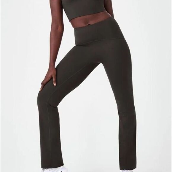 Spanx Booty Boost skinny Flare High Rise Yoga Pants Dark Palm 50243R  XS NWT - Picture 5 of 10